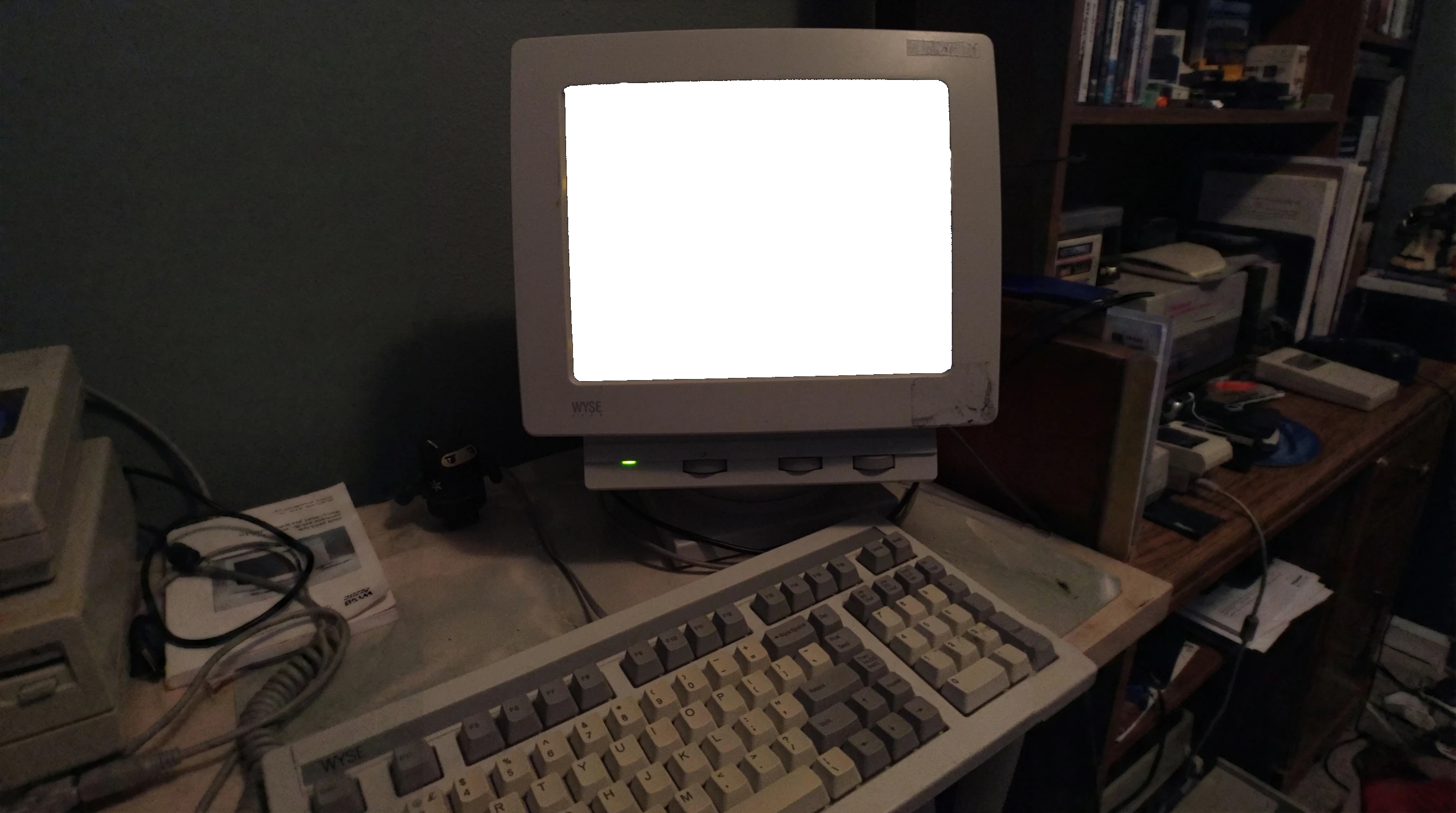 Retro Monitor Overlay